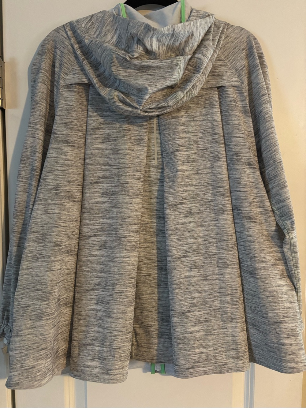 Lululemon Hooded Active Jacket Women's Lightweight Relaxed Fit Full Zip Gray 4